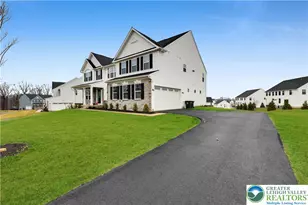 1526 Jays Run, Upper Macungie Township, PA 18051 - Photo 5