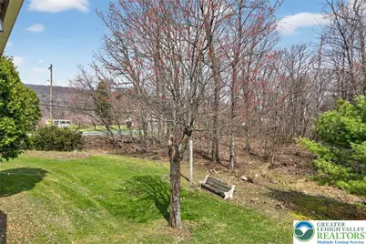 811 Hawthorne Lane, Plainfield Township, PA 18072 - Photo 19