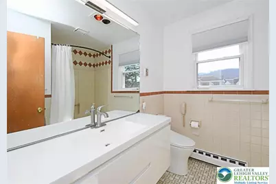 742 Walnut Street, Emmaus Boro, PA 18049 - Photo 15