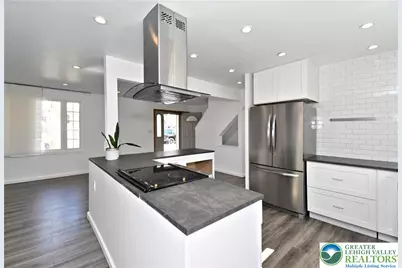 742 Walnut Street, Emmaus Boro, PA 18049 - Photo 7