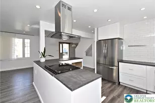 742 Walnut St, Emmaus Boro, PA 18049 - Photo 7