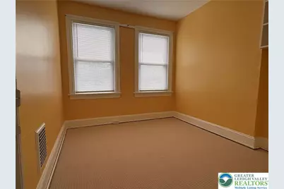 754 E Washington Avenue, Bethlehem City, PA 18017 - Photo 13