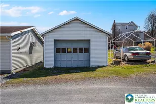 2367 E Lizard Creek Rd, East Penn Twp, PA 18235 - Photo 9