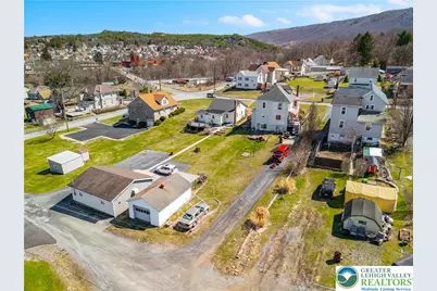 2367 E Lizard Creek Road, East Penn Twp, PA 18235 - Photo 17