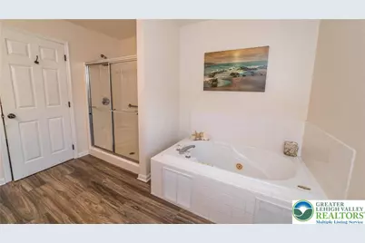 2305 Sheffield Drive, Forks Twp, PA 18040 - Photo 25