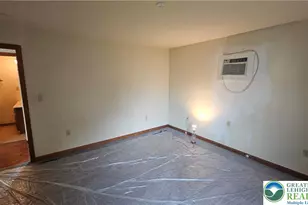 2312 4th St, Wilson, PA 18042 - Photo 27