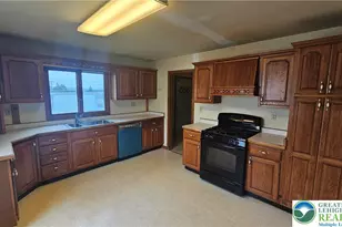 2312 4th St, Wilson, PA 18042 - Photo 15