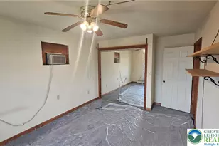 2312 4th St, Wilson, PA 18042 - Photo 29