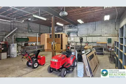 2312 4th Street, Wilson, PA 18042 - Photo 37