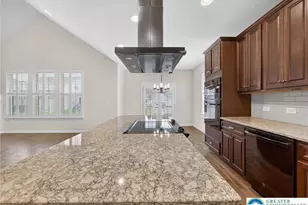 4109 Eveningstar Rd, Emmaus Boro, PA 18049 - Photo 9