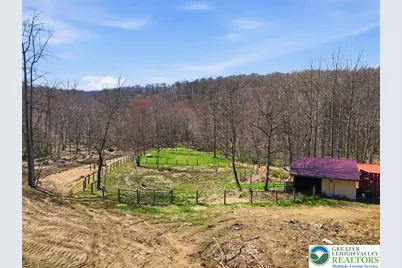 120 Benfield Road, Longswamp Twp, PA 18062 - Photo 7