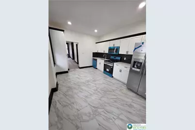 300 Pine Street, Reading, PA 19602 - Photo 3