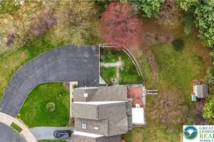 553 Wild Mint Ln, Upper Macungie Township, PA 18104 - Photo 5