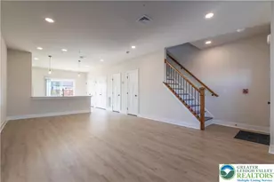 1411 Greenview Dr, Bethlehem City, PA 18018 - Photo 5