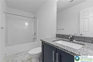 4929 Farrcroft Dr, Plainfield Township, PA 18078 - Photo 25