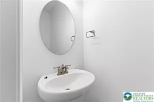 4929 Farrcroft Dr, Plainfield Township, PA 18078 - Photo 21