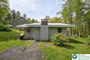 108 Mink Ln, Bushkill, PA 18324 - Photo 3