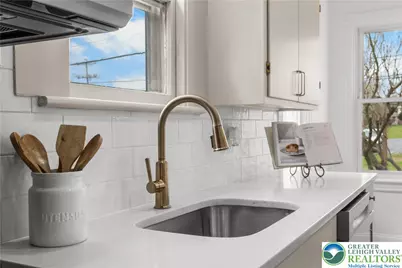 306 Nazareth Pike, Lower Nazareth Twp, PA 18020 - Photo 5