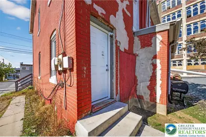 739 N Hazel Street, Allentown City, PA 18102 - Photo 9