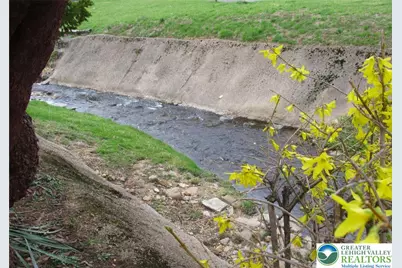 329 W Brookdale Street, Allentown City, PA 18103 - Photo 25