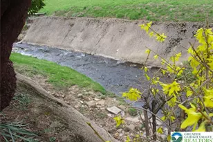 329 W Brookdale St, Allentown City, PA 18103 - Photo 25