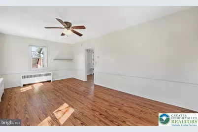 638 State, Longswamp Twp, PA 19539 - Photo 13