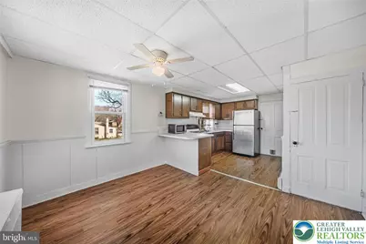 638 State, Longswamp Twp, PA 19539 - Photo 5