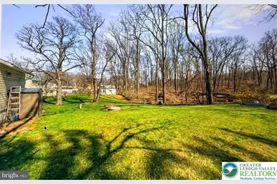 638 State, Longswamp Twp, PA 19539 - Photo 25