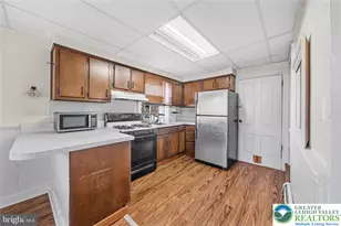 638 State, Longswamp Twp, PA 19539 - Photo 9