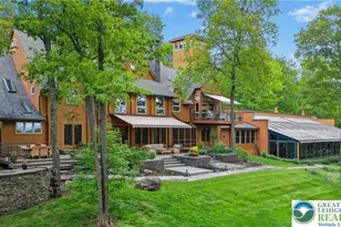 310 Hunters Farm Rd, Paradise Twp, PA 18332 - Photo 3