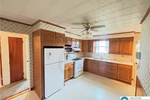 662 Minor St, Emmaus Boro, PA 18049 - Photo 3