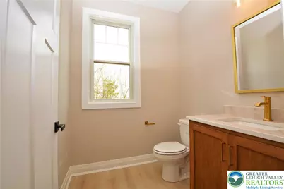 4740 Hillcrest Lane, Whitehall Township, PA 18052 - Photo 5