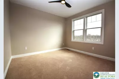 4740 Hillcrest Lane, Whitehall Township, PA 18052 - Photo 25