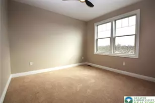 4740 Hillcrest Ln, Whitehall Township, PA 18052 - Photo 25