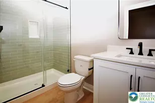 4740 Hillcrest Ln, Whitehall Township, PA 18052 - Photo 15