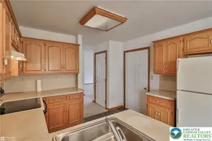 1927 Vintage Rd, Bethlehem Township, PA 18045 - Photo 21