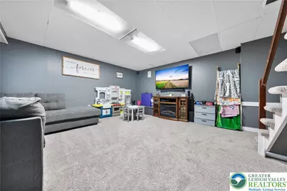 240 5th Street, Whitehall Township, PA 18052 - Photo 23