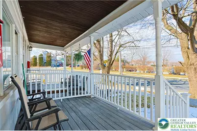 726 Pembroke Road, Bethlehem, PA 18018 - Photo 3