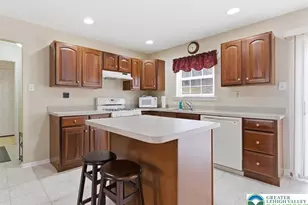 706 Franklin Ct, Middle Smithfield, PA 18302 - Photo 5