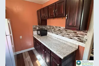 920 Fair Street N, Allentown City, PA 18102 - Photo 3