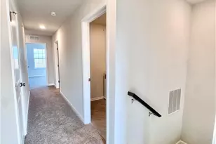 1077 Meadowlark Dr, Upper Macungie Township, PA 18051 - Photo 25