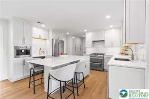 7496 Skytop Ct, Lowhill Township, PA 18069 - Photo 9