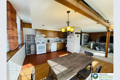 101 Race Street #201, Catasauqua Boro, PA 18032 - Photo 7