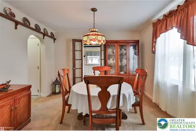 1368 Club Avenue, Allentown City, PA 18109 - Photo 9