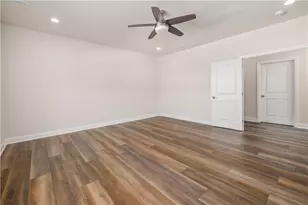 70 Kate Ct, Williams Township, PA 18042 - Photo 29