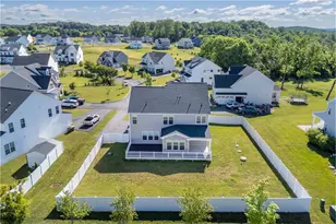 70 Kate Ct, Williams Township, PA 18042 - Photo 3