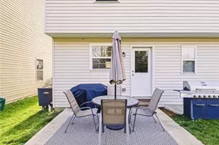 312 Central Park Ave, Bethlehem City, PA 18018 - Photo 11