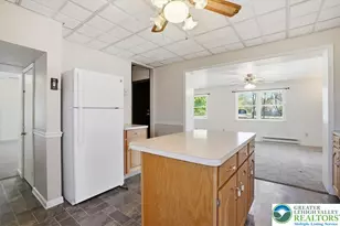 5220 Freemansburg Ave, Easton, PA 18045 - Photo 11