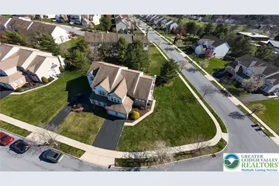 5284 High Vista Drive, South Whitehall Township, PA 18069 - Photo 9