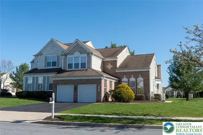 5284 High Vista Drive, South Whitehall Township, PA 18069 - Photo 3